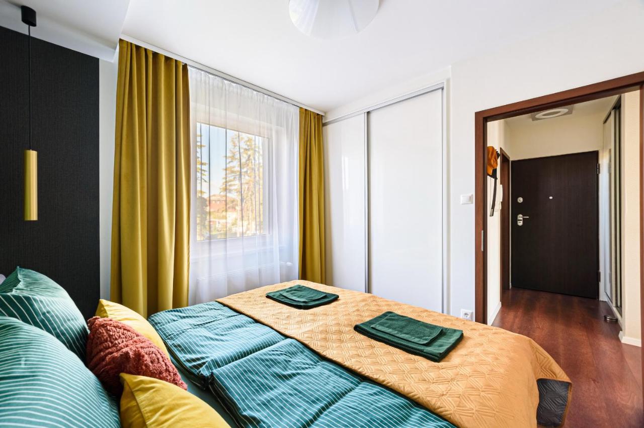 Hid19 Apartman Gyor Belvaros-Free Parking-Terrace Az Rq Vizi Elmenypark Es Gyogyfuerdonel Bagian luar foto